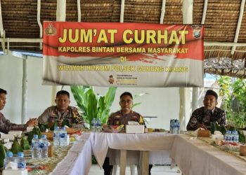 Jumat Curhat Kapolres Bintan di Gunung Kijang, Masyarakat Pertanyakan Prosedur Menjadi Polisi, Ini Jawab Kapolres Bintan.