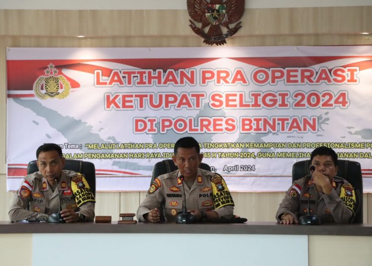 Polres Bintan Laksanakan Latihan Pra Operasi Ketupat Seligi 2024 .