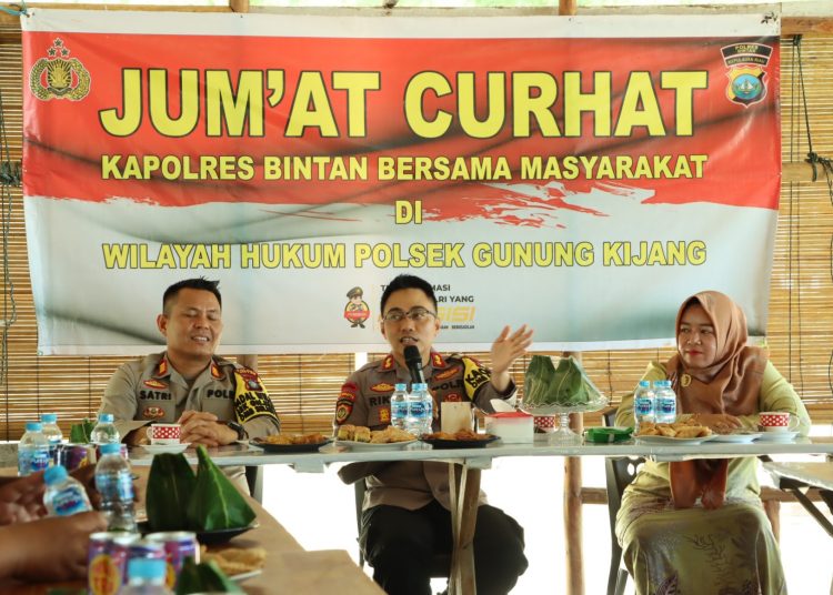 Masih Suasana Lebaran, Kapolres Bintan Kembali Laksanakan Jumat Curhat