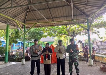 Tanamkan Jiwa Ksatria Sejak Dini, Bhabinkamtibmas Kijang Kota Polsek Bintan Timur Ikuti Persami