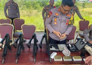 Asah Kemampuan Menggunakan Senjata Api, Polres Bintan Lakukan Latihan Menembak