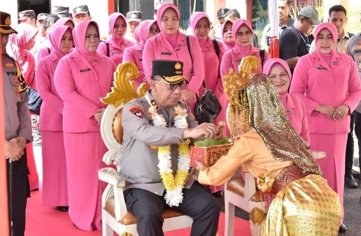 Pesan Kapolda Kepri di Bintan : Rangkul Semua Lapisan Masyarakat Berikan Pelayanan Terbaik