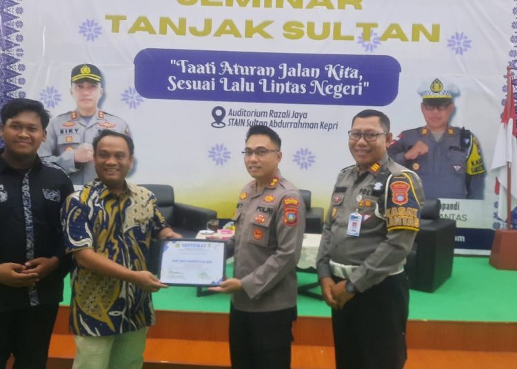 Satuan Lalu Lintas Polres Bintan Gelar Seminar Lalu Lintas Bersama Mahasiswa