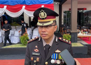 Kapolres Bintan Pimpin Upacara Peringatan Hari Bhayangkara Ke-78 Tahun 2024, Berikan Penghargaan Kepada Masyarakat dan Personel