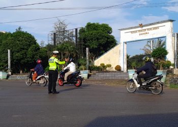 Personel Polres Bintan Rutin Melaksanakan Pengaturan Lalu Lintas, Bentuk Pelayanan di Pagi Hari