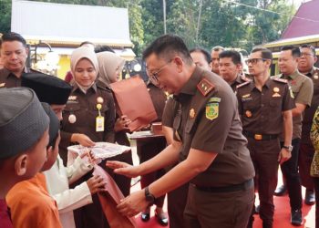 KEJATI KEPRI Bersama KEJARI Tanjungpinang Menggelar Rangkaian HUT HBA Ke 64 Tahun 2024  Dengan Kegiatan Bhakti Sosial