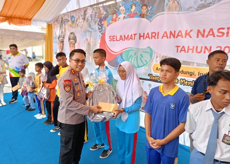Peringatan Hari Anak Nasional, Polres Bintan Terima Penghargaan