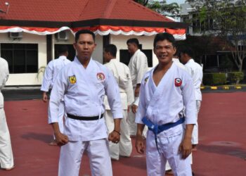 Personel Polres Bintan Asah Kemampuan Dalam Bela Diri Polri Untuk Melindungi Diri dan Masyarakat Saat Bertugas