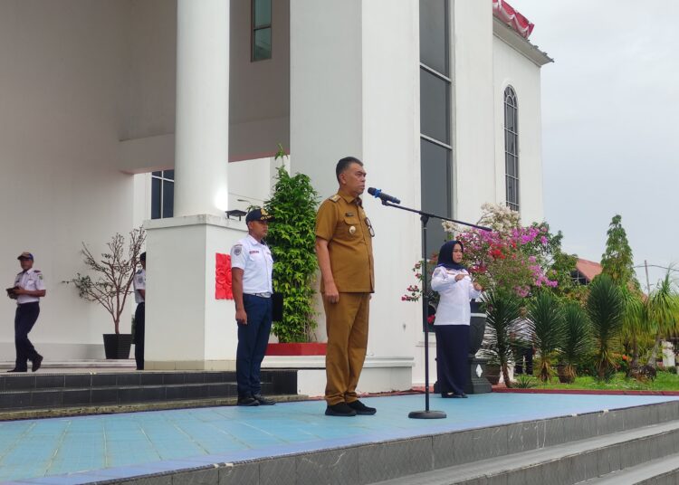 Bupati Natuna Pimpin Apel Rutin Pagi Senin