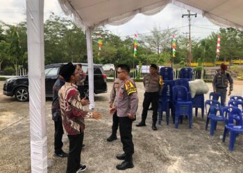 Masa Pendaftaran Calon Bupati Bintan Dimulai, Personel Polres Bintan Siaga di Kantor KPUD Bintan