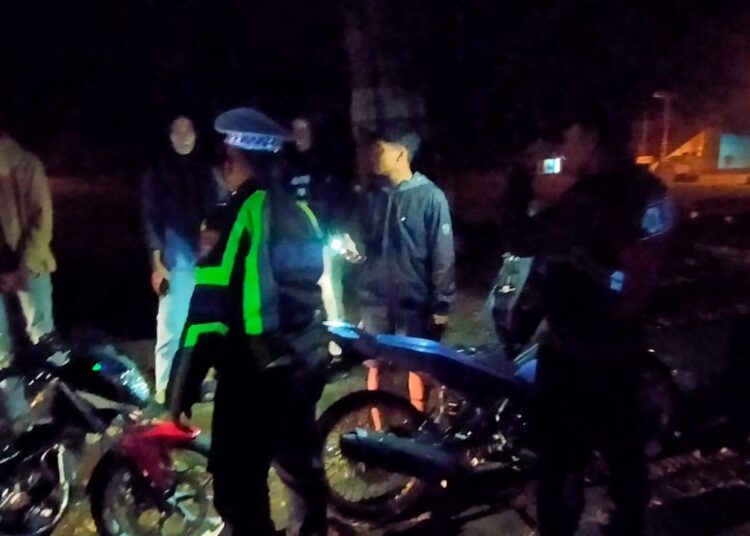 Jelang Pilkada, Polres Bintan Gencar Berikan Himbauan Jaga Kamtibmas Kepada Masyarakat