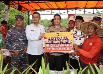 Mendukung Ketahanan Pangan Nasional : Polresta Tanjungpinang Melakukan Penanaman Serentak dalam Rangka Program Polri
