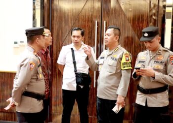 Polda Kepri Laksanakan Pengamanan  Rapat Pleno Terbuka Rekapitulasi Hasil Penghitungan Suara Pemilihan Gubernur dan Wakil Gubernur Provinsi Kepri  2024