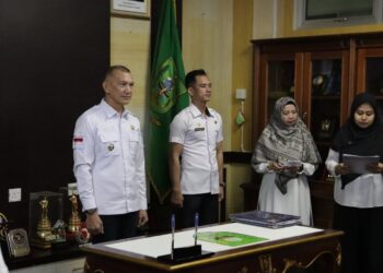 Wakil Bupati Natuna Resmi Lantik 5 Orang Pegawai Negri Sipil