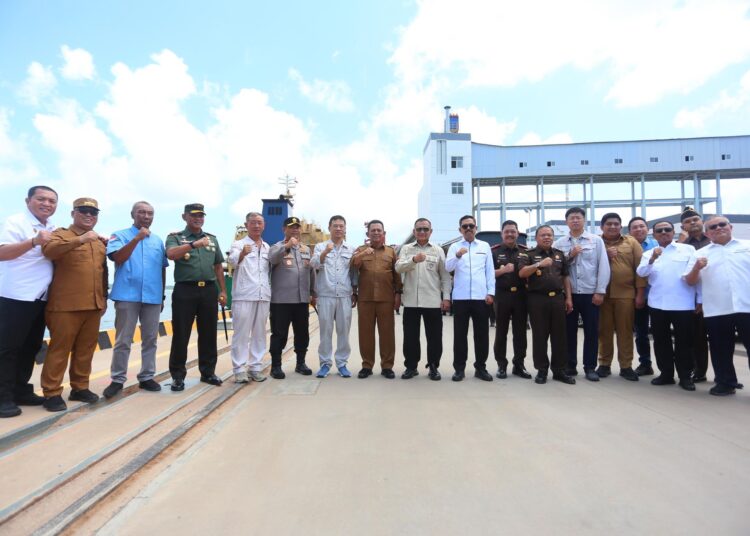 Kapolda Kepri Hadiri Launching dan Press Release  SISA STOCKPILE BAUKSIT di Kepri