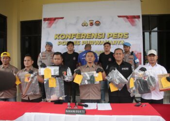 Polisi  Berhasil Ungkap  Pembunuhan Sadis  Karyawati Minimarket Karawang