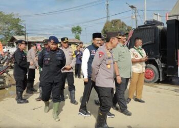 Pastikan Layanan Trauma Healing Berjalan Optimal, Presiden Prabowo bersama Kapolri Kunjungi Korban Banjir Aceh Tamiang