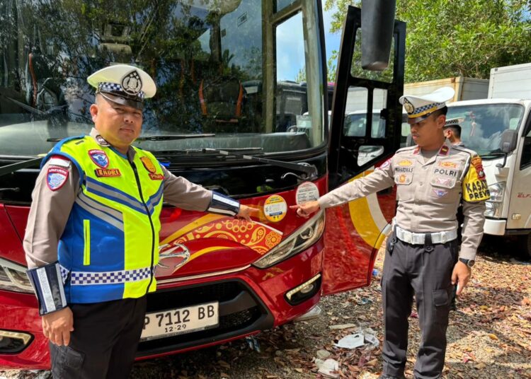 Pastikan Keselamatan di Jalan, Satlantas Polres Bintan “Sidak” Kelayakan Kendaraan dan Kesehatan Sopir di PT Indorent