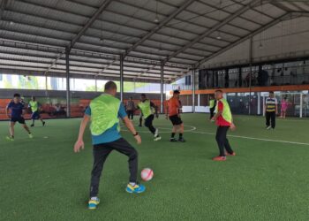 Kapolresta Tanjungpinang Ajak Pejabat Utama Berolahraga Futsal