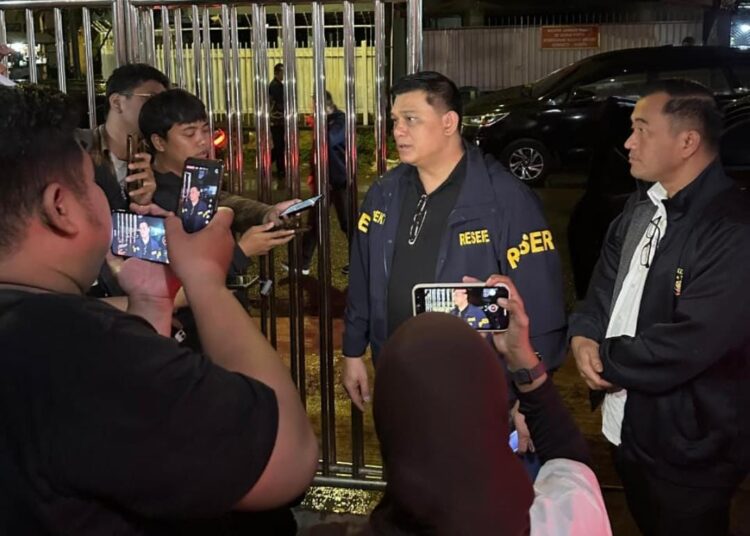 Bareskrim Polri Geledah Toko Emas Semar, Sita Emas Batangan Terkait TPPU Rp25,8 Triliun