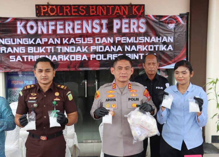 Polres Bintan Sikat Jaringan Pengedar Narkotika, 2 Kilogram Sabu Berhasil di Amankan