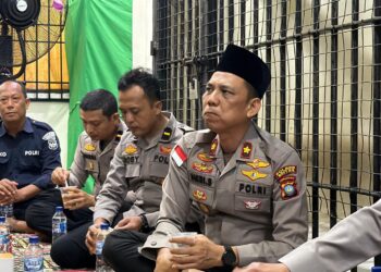 Sisi Humanis di Balik Jeruji: Kapolres Bintan Ajak Tahanan Buka Puasa Bersama