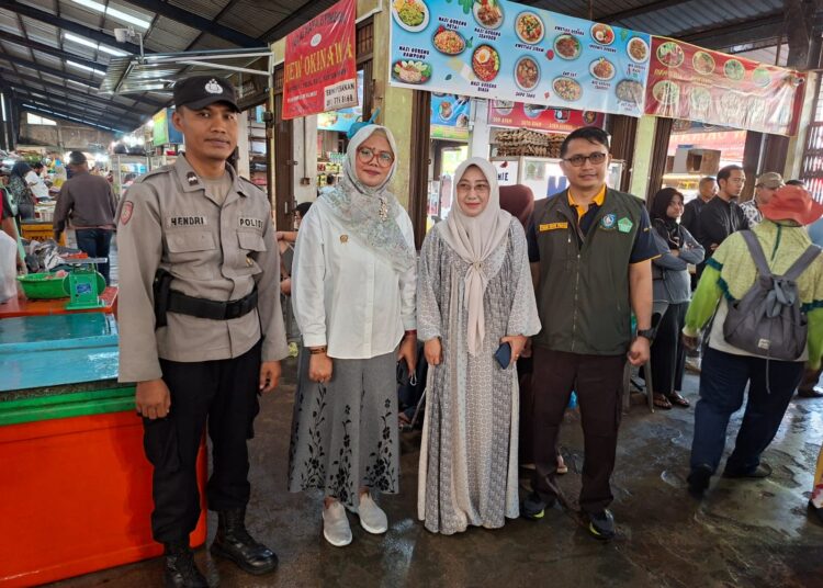 Polsek Tanjungpinang Timur Laksanakan Pengamanan dan Monitoring Gerakan Pangan Murah Daging Sapi Segar