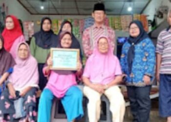 Pemdes Leboh Kembali Menyalurkan BLT Kepada 28 KPM Untuk Tahap 4 Tahun 2026