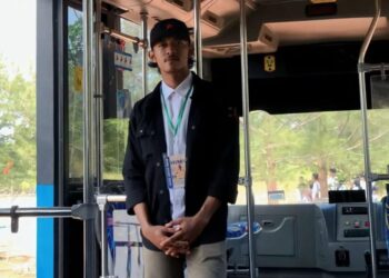 Putra Karimun Mahasiswa STIPOL Raja Haji, Andi Muhammad Riski Maulana Sangat Menyayangkan Atas Pembelian Mobil Dinas Baru Pemkab Karimun