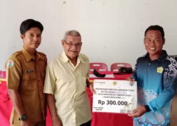 Pemdes Perayun Kembali Salurkan BLT DD Untuk 30 KPM Non Tunai Secara Simbolis Tahun 2026