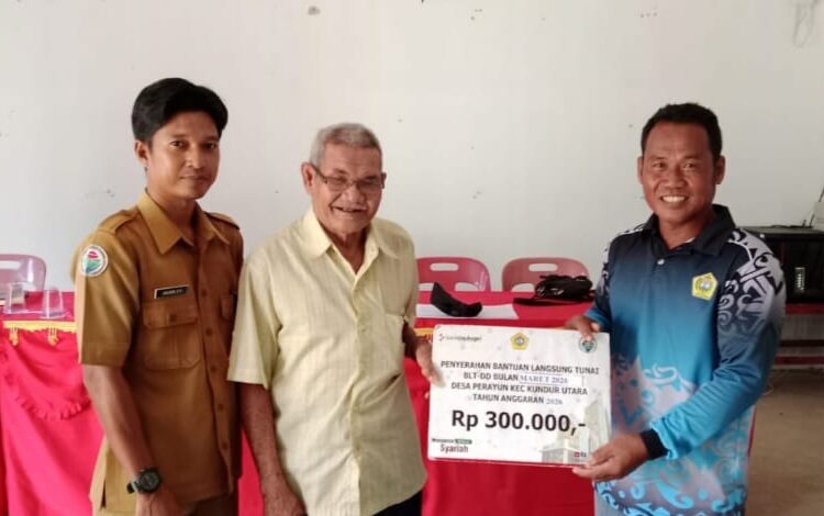 Pemdes Perayun Kembali Salurkan BLT DD Untuk 30 KPM Non Tunai Secara Simbolis Tahun 2026