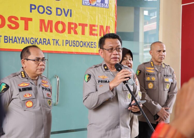 10 Jenazah Korban Kecelakaan Kereta Bekasi Dibawa ke RS Bhayangkara, Proses Identifikasi Berjalan