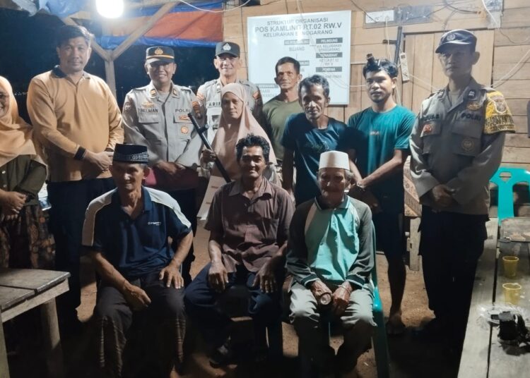 Sat Binmas Polresta Tanjungpinang Cek Pos Kamling, Dorong Partisipasi Warga Jaga Kamtibmas