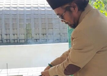 “Jangan Jadi Menteri,” Agus Flores Pilih Tetap Bersama Rakyat: “Sudah Nyaman Hidup Begini Saja