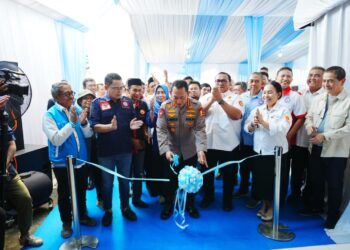 Kapolri Meresmikan Sekretariat Bersama Koalisi Besar Perjuangan Buruh Indonesia