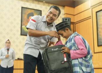 Dalam Rangka Menyambut Bulan Bakti HUT ke-50, PT Timah Laksanakan Sunatan Masal di Desa Perayun Kecamatan Kundur Barat, Kabupaten Karimun