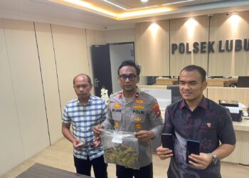 Ungkap Kasus Narkotika, Polsek Lubuk Baja Amankan Dua Tersangka Beserta 74 Cartridge Vape Mengandung Etomidate