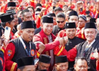 Bapak Kapolri Dianugerahi Anggota Tapak Suci Muhammadyah