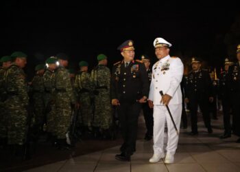 Kapolda Kepri Hadiri Apel Kehormatan dan Renungan SUCI HUT KEMERDEKAAN RI KE-81 Tahun 2026