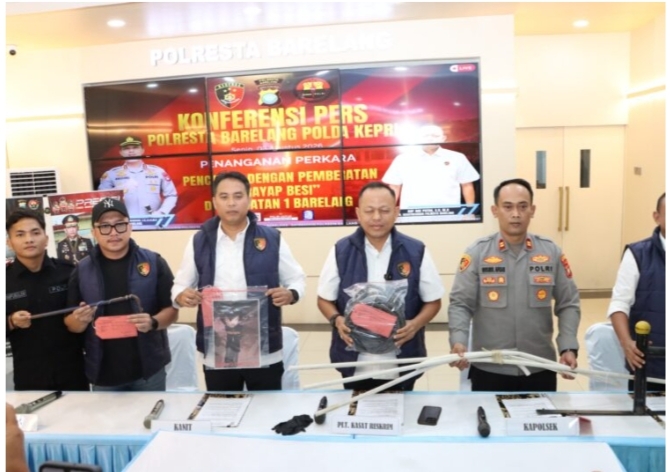 Satreskrim Polresta Barelang Berhasil Ungkap Pencurian Kabel dan Besi Fasilitas Publik di Jembatan 1 Barelang